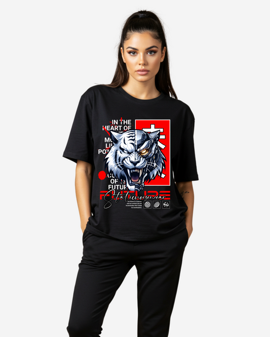 In The Heart of Every Moment Women's Oversized T-Shirt